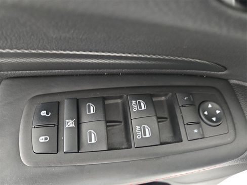 Used 2024 Dodge Durango GT image 30