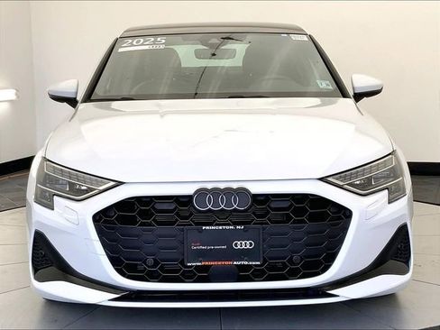 Used 2025 Audi A3 2.0T Premium Plus w/ Premium Plus Package image 3