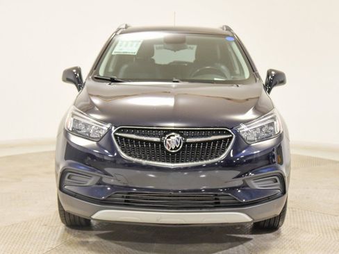 Used 2021 Buick Encore Preferred image 3