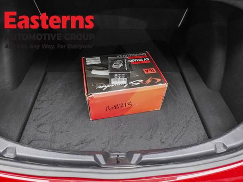 Used 2019 Tesla Model 3 Performance image 7