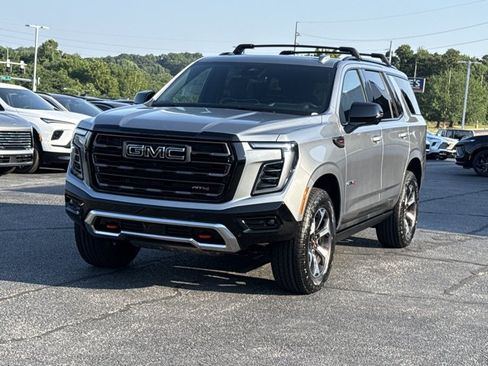 New 2026 GMC Yukon AT4 Ultimate w/ LPO, Floor Liner Package AWD/4WD image 16