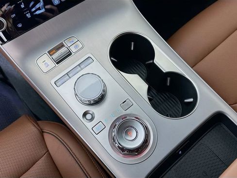 New 2026 Genesis GV70 2.5T Advanced image 15