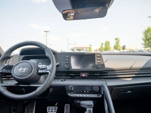 New 2025 Hyundai Elantra Sport image 15