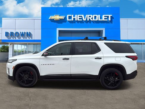 Used 2023 Chevrolet Traverse Premier w/ Redline Edition image 5