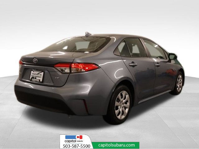 Used 2024 Toyota Corolla LE FWD image 2