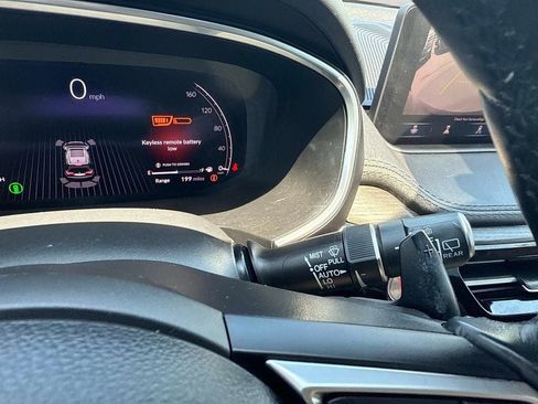 Used 2023 Acura MDX SH-AWD w/ Advance Package image 36