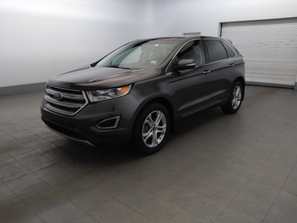 Used 2017 Ford Edge Titanium w/ Equipment Group 301A AWD/4WD image 2