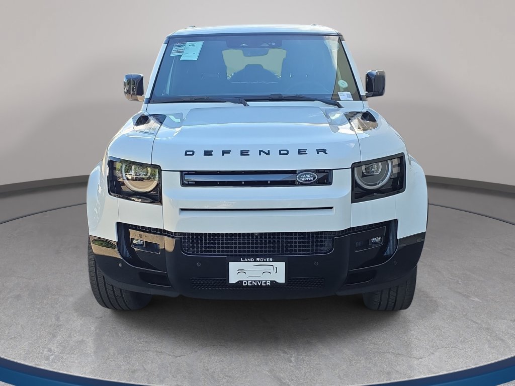 New 2026 Land Rover Defender 110 X-Dynamic SE AWD/4WD image 2