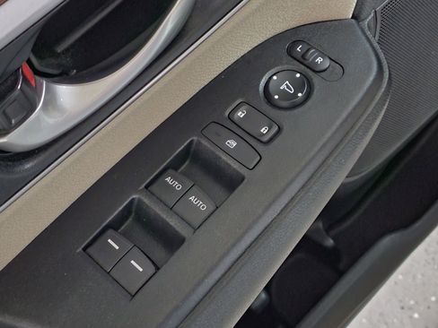 Used 2018 Honda CR-V EX image 23
