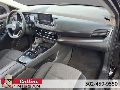 Certified 2023 Nissan Rogue SV image 12