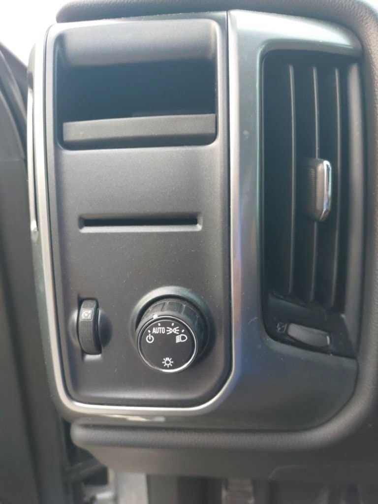 Used 2016 Chevrolet Silverado 1500 LT w/ LT Fleet Plus Package RWD image 17