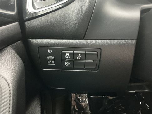 Used 2014 MAZDA MAZDA3 s Touring FWD image 41