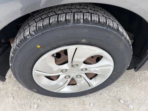 Used 2013 Honda Civic LX image 11