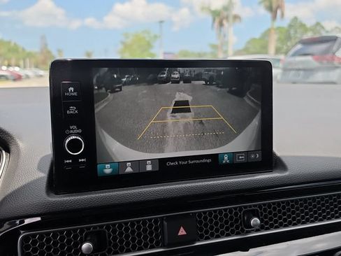 Used 2022 Honda Civic Touring image 24
