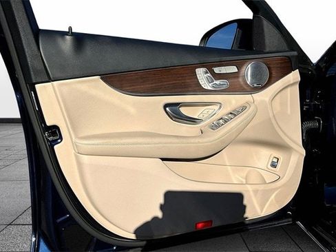 Certified 2021 Mercedes-Benz C 300 4MATIC Sedan image 23