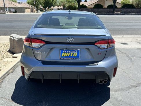 Used 2023 Toyota Corolla SE w/ SE Premium Package FWD image 4