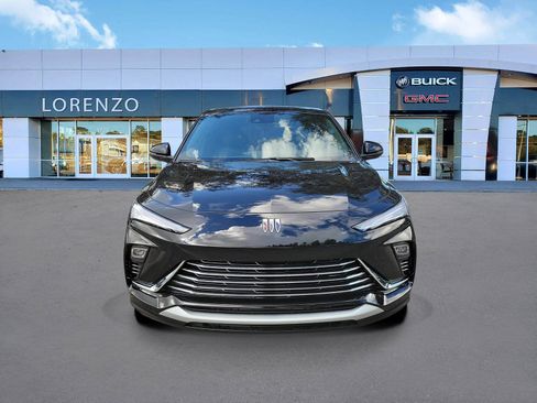 New 2026 Buick Envista Preferred w/ Convenience I Package image 2