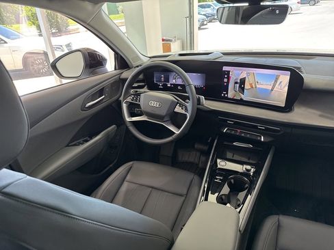 New 2026 Audi Q3 quattro 2.0T AWD/4WD image 46