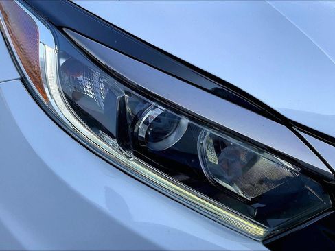 Used 2019 Honda HR-V Sport image 29