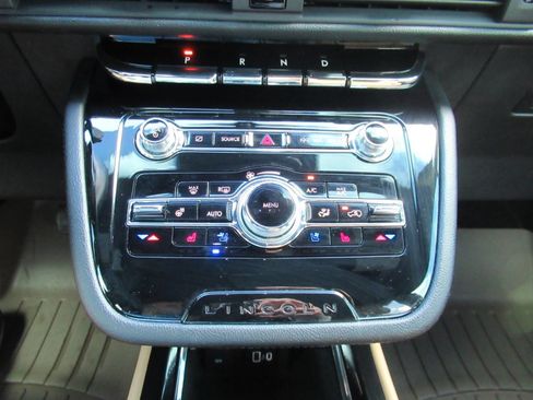 Used 2022 Lincoln Corsair Grand Touring w/ Elements Technology Bundle AWD/4WD image 31