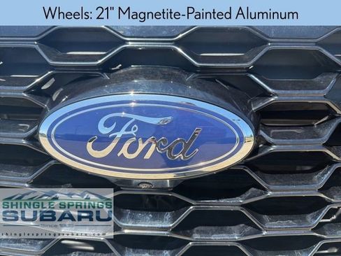 Used 2025 Ford Explorer ST-Line w/ ST-Line Street Pack AWD/4WD image 10