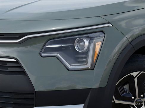 New 2026 Kia Niro EX image 10