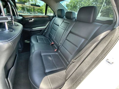 Used 2014 Mercedes-Benz E 350 4MATIC Sedan image 25