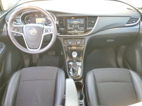 Used 2022 Buick Encore Preferred w/ Safety Package image 9