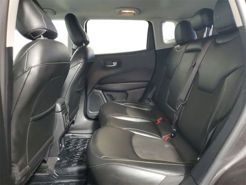 Used 2021 Jeep Compass Latitude image 22