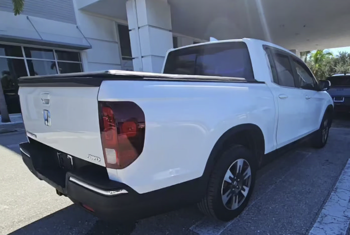 Used 2019 Honda Ridgeline RTL image 5