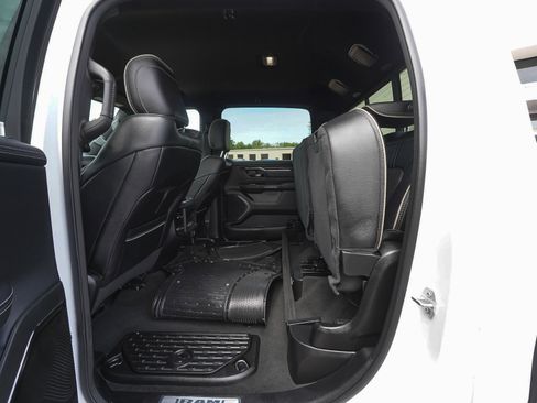 Used 2022 RAM 1500 Limited AWD/4WD image 32