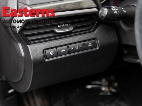 Used 2023 Nissan Altima 2.5 SV w/ SV Premium Package FWD image 21