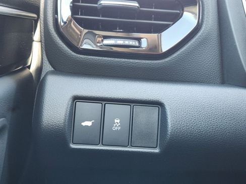 Used 2025 Honda Pilot Touring image 22