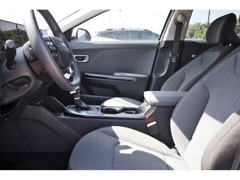 New 2026 Kia K4 FWD image 29