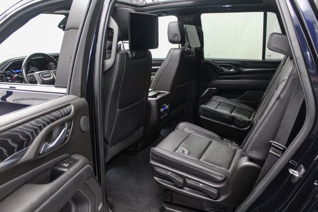 Certified 2021 GMC Yukon Denali w/ Denali Premium Package AWD/4WD image 13