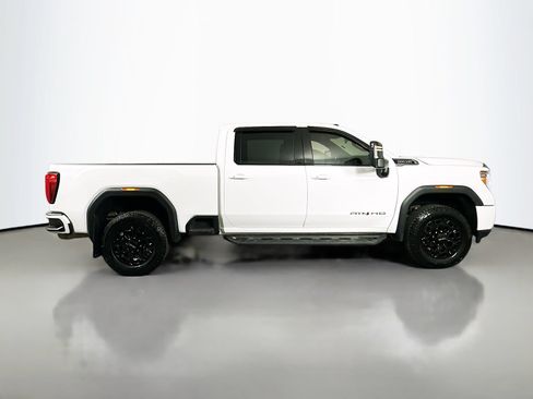 Used 2022 GMC Sierra 2500 AT4 AWD/4WD image 9