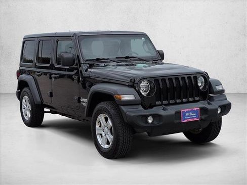 Used 2020 Jeep Wrangler Unlimited Sport S AWD/4WD image 3
