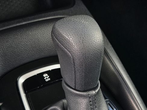 Used 2026 Toyota Corolla LE FWD image 21