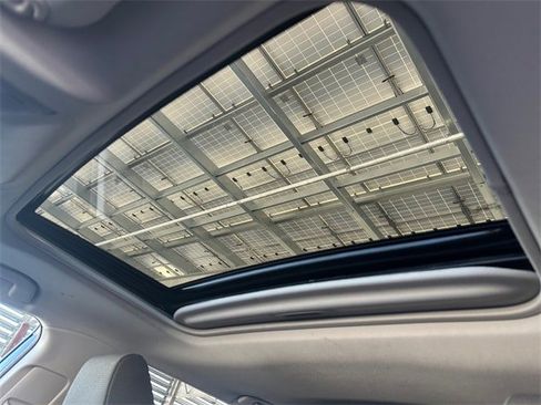 Used 2019 Toyota RAV4 XLE image 20