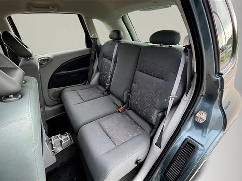 Used 2006 Chrysler PT Cruiser Touring FWD image 17