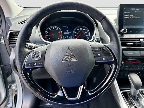 Used 2025 Mitsubishi Eclipse Cross SE image 11