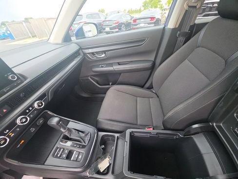 Used 2025 Honda CR-V LX image 23