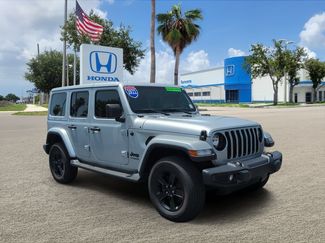 Used 2022 Jeep Wrangler Unlimited Sahara AWD/4WD video 1