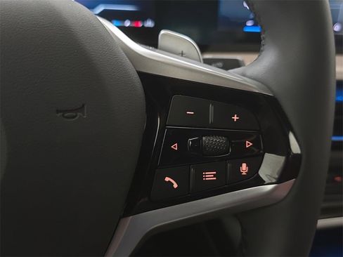 Certified 2025 BMW 330i Sedan image 18