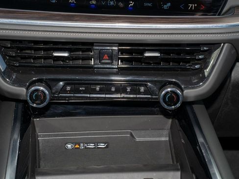 Used 2025 Chevrolet Tahoe LT image 25