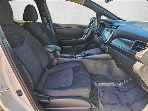 Used 2019 Nissan Leaf SV Plus w/ SV Plus Technology Package image 25