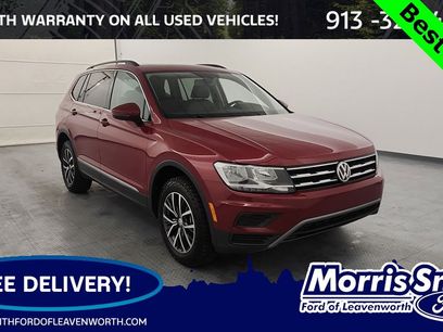 Used 2020 Volkswagen Tiguan SE w/ Panoramic Sunroof Package