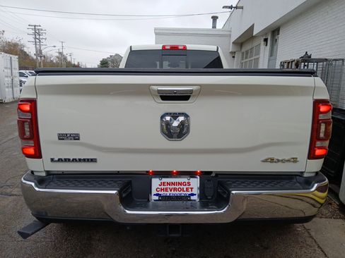 Used 2020 RAM 3500 Laramie image 29