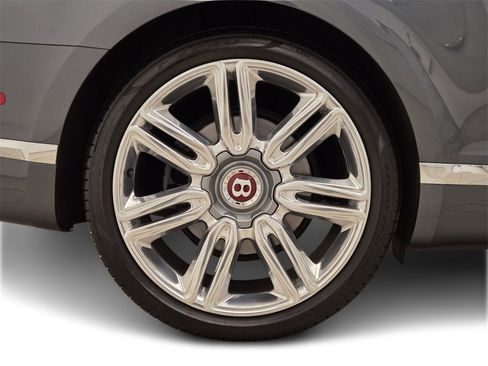Used 2017 Bentley Continental GT image 15