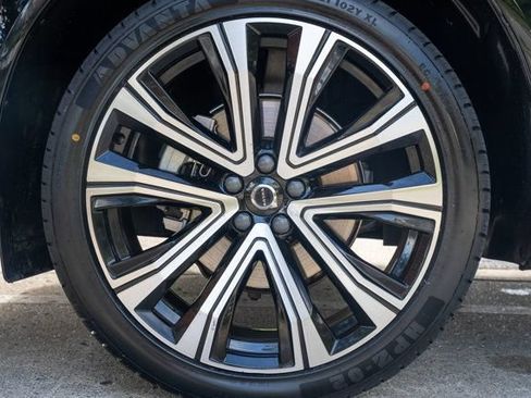 Used 2023 Volvo XC60 B5 Ultimate w/ Climate Package AWD/4WD image 59